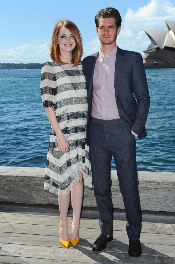 Emma Stone et son petit ami Andrew Garfield posent lors du photocall du film "The Amazing Spider-Man 2: Rise of Electro" à l'hôtel Park Hyatt à Sydney, le 20 mars 2014