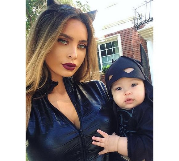 Sarah Stage et son fils James/ photo postée sur Instagram.