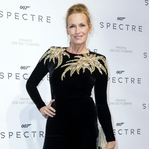 Estelle Lefébure - Première du film "007 Spectre" au Grand Rex à Paris, le 29 octobre 2015.