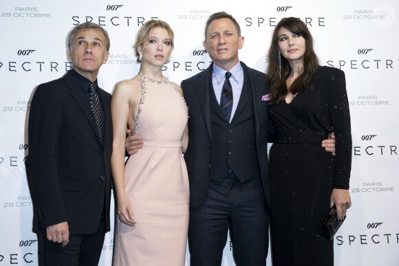 Christoph Waltz, Léa Seydoux, Daniel Craig et Monica Bellucci - Première du film "007 Spectre" au Grand Rex à Paris, le 29 octobre 2015.