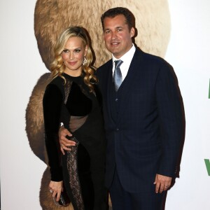 Molly Sims et son mari Scott Stuber - Avant-première du film "Ted 2" à New York, le 24 juin 2015.  People attending the New York Premiere of "Ted2" at the Ziegfeld Theater in New York, NY on June 24, 2015.24/06/2015 - New York
