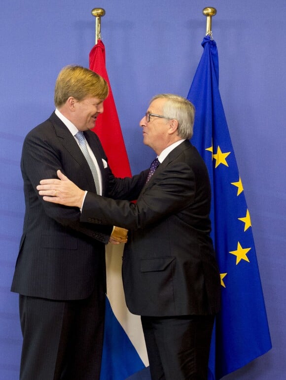 King Willem Alexander meets European Commission President Jean-Claude Juncker prior to a meeting at the EU Parliament in Brussels, Belgium, 03 November 2015. King Willem-Alexander is set to visit the three main European institutions 03 November. Photo by Robin Utrecht/ABACAPRESS.COM03/11/2015 - Brussels
