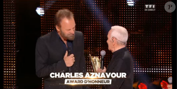 Charles Aznavour et Sting lors des NRJ Music Awards  2015, le samedi 7 novembre 2015.