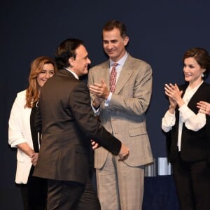 Le roi Felipe VI d'Espagne et la reine Letizia remettaient les prix de l'Innovation et du Design à Malaga le 5 novembre 2015.