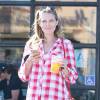 Exclusif - Sara Foster enceinte au restaurant Belcampo Meat Co. à West Hollywood, le 6 octobre 2015