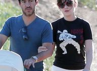 Zooey Deschanel, maman amoureuse : Première sortie avec sa petite Elsie Otter !