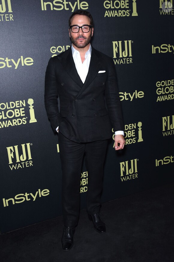 Jeremy Piven assiste à la soirée de coup d'envoi de la saison des Golden Globes, organisée par l'association HFPA et le magazine InStyle. Los Angeles, le 17 novembre 2015.