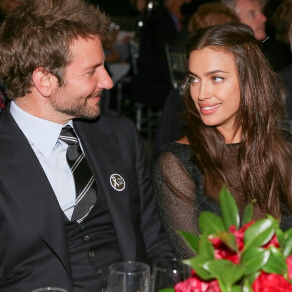 Bradley Cooper et Irina Shayk assistent à la soirée ADL Honors: François-Henri Pinault au Waldorf Astoria. New York, le 18 novembre 2015.