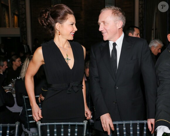 Ashley Judd et François-Henri Pinault assistent à la soirée de la fondation ADL au Waldorf Astoria. New York, le 18 novembre 2015.