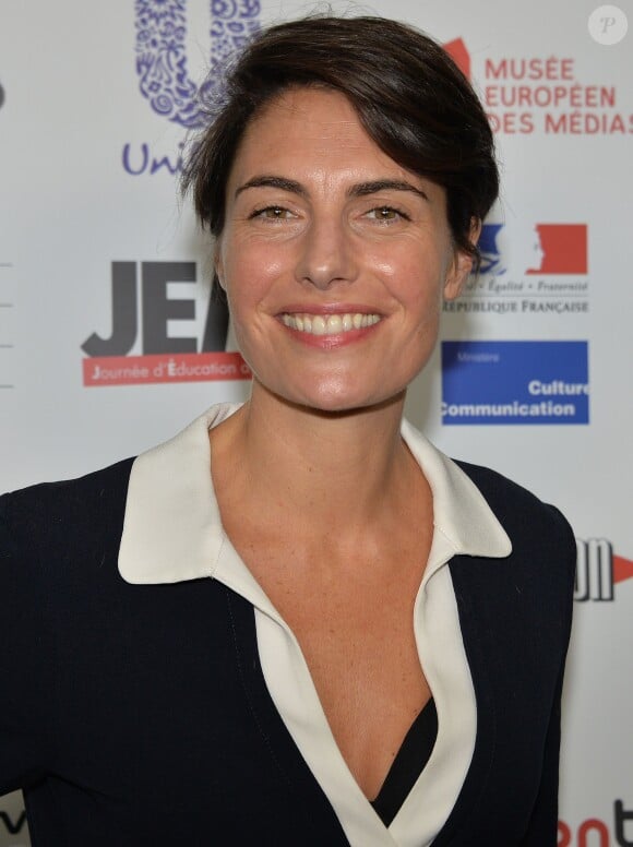 Alessandra Sublet, lors de la conférence Journée Éducation aux médias (JEM) au Studio rive gauche, à Paris le 21 novembre 2015. © Veeren