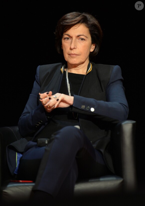 Ruth Elkrief, lors de la conférence Journée Éducation aux médias (JEM) au Studio rive gauche, à Paris le 21 novembre 2015. © Veeren