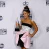 Ariana Grande - La 43ème cérémonie annuelle des "American Music Awards" à Los Angeles, le 22 novembre 2015.