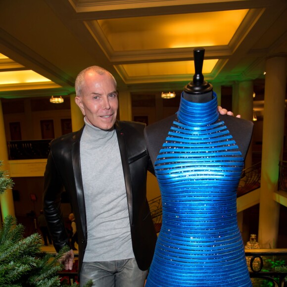 Jean-Claude Jitrois - 20ème édition des sapins de noël des créateurs au théatre des Champs-Elysées à Paris le 20 novembre 2015.
