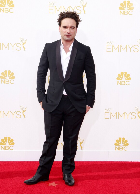 Johnny Galecki - La 66ème cérémonie annuelle des Emmy Awards au Nokia Theatre à Los Angeles, le 25 août 2014.