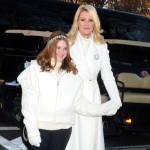 Sandra Lee et sa nièce à la parade de Thanksgiving à New York le 26 novembre 2015.