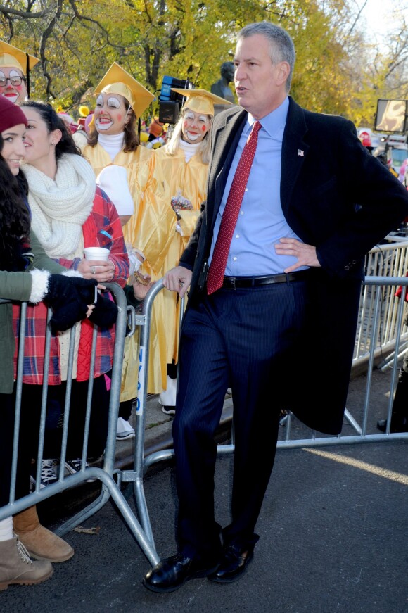Le maire Bill de Blasio à la parade de Thanksgiving à New York le 26 novembre 2015.