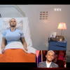 Sous hypnose, Baptiste Giabiconi croit qu'il s'est fait implanter des seins, dans Stars sous hypnose sur TF1, le vendredi 27 novembre 2015.