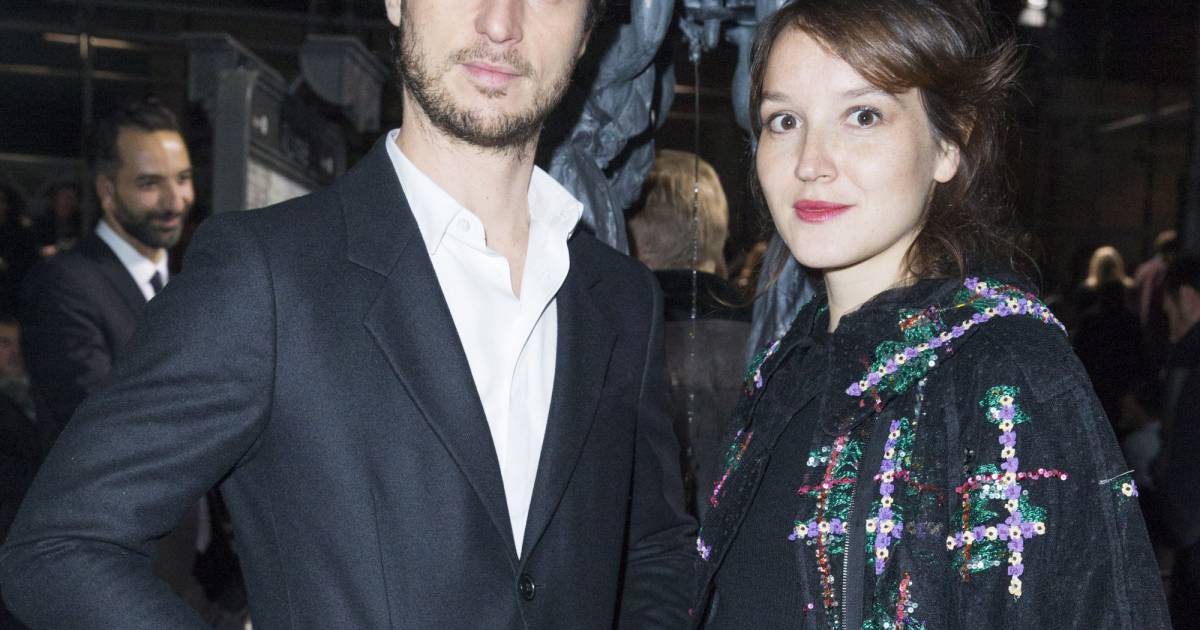 Qui Est Le Compagnon De Anaïs Demoustier Jérémie Elkaïm et sa compagne Anaïs Demoustier (enceinte) à Rome, le