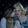 Sylvie Vartan partage un duo avec sa fille adoptive Darina lors d'un émission de télévision intitulée "Tout le monde l'appelle Sylvie" sur France 3 en septembre 2010.