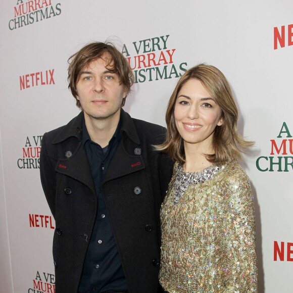 Thomas Mars et Sofia Coppola lors de la première de "A Very Murray Christmas" au Paris Theater, New York, le 2 décembre 2015.