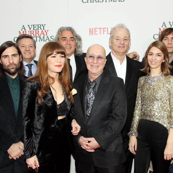 L'équipe au complet lors de la première de "A Very Murray Christmas" au Paris Theater, New York, le 2 décembre 2015.