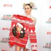 Miley Cyrus lors de la première de "A Very Murray Christmas" au Paris Theater, New York, le 2 décembre 2015.