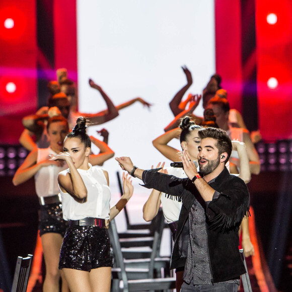 Exclusif - Kendji Girac, lors du concert événement Bercy fête ses 30 ans, diffusé le 4 décembre 2015 sur TF1. © Veeren/Moreau