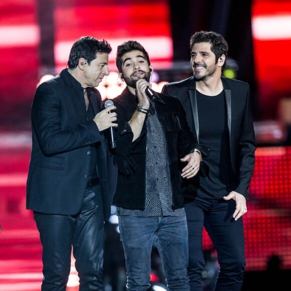 Exclusif - Patrick Bruel, Kendji Girac, Patrick Fiori, lors du concert événement Bercy fête ses 30 ans, diffusé le 4 décembre 2015 sur TF1. © Veeren/Moreau