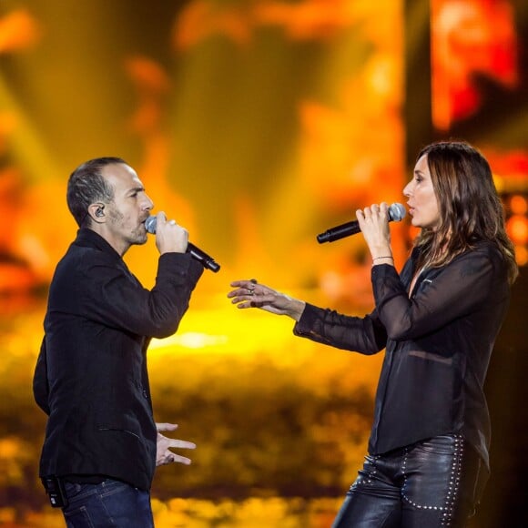 Exclusif - Calogero et Zazie, lors du concert événement Bercy fête ses 30 ans, diffusé le 4 décembre 2015 sur TF1. © Veeren/Moreau