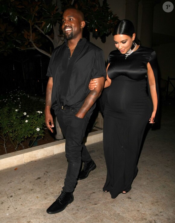 Kim Kardashian (enceinte) et son mari Kanye West - People au Bouchon Bistro à Beverly Hills le 20 octobre 2015.