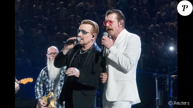 Eagles of Death Metal et le groupe U2 étaient ensemble sur scène le 7 décembre 2015 à l&#039;AccordHotels Arena de paris