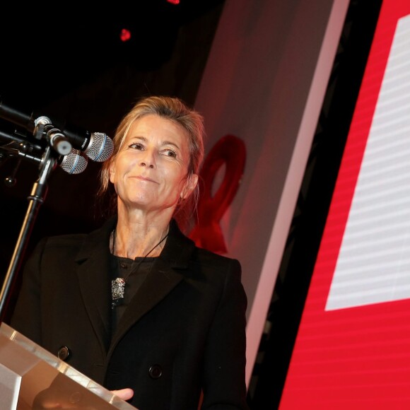 Claire Chazal - Dîner LINK pour AIDES 2015 à l'Espace Vendôme à Paris le 7 décembre 2015. © Dominique Jacovides