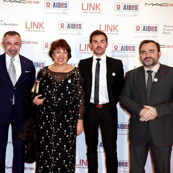 Tatiana Trouvé, Alain Seban, Roselyne Bachelot, Aurélien Beaucamp (président de AIDES), Vincent Pelletier (directeur général de AIDES) - Dîner LINK pour AIDES 2015 à l'Espace Vendôme à Paris le 7 décembre 2015. © Dominique Jacovides