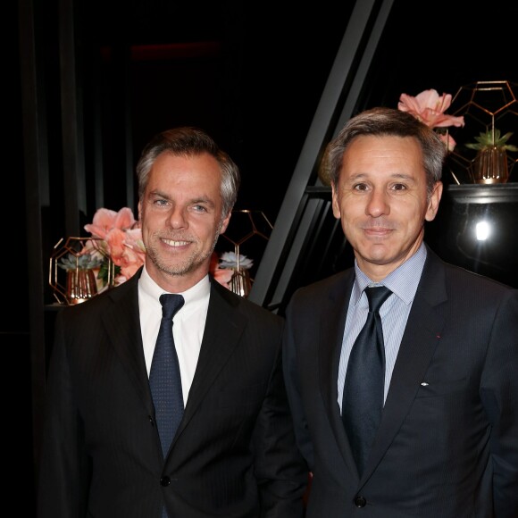 Guest et le président directeur général de la Monnaie de Paris, Christophe Beaux - Dîner LINK pour AIDES 2015 à l'Espace Vendôme à Paris le 7 décembre 2015. © Dominique Jacovides