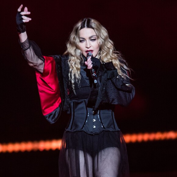 Concert de Madonna à l'AccorHotels Arena (Bercy) à Paris, le 9 décembre 2015.