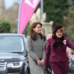 Catherine Kate Middleton, la duchesse de Cambridge visite un d'un centre contre l'addiction à Warminster, le 10 décembre 2015.