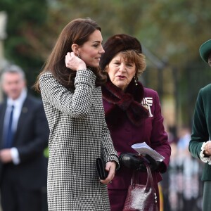 Catherine Kate Middleton, la duchesse de Cambridge visite un d'un centre contre l'addiction à Warminster, le 10 décembre 2015.