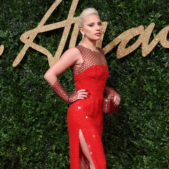 Lady Gaga - Soirée des "British Fashion Awards" à Londres. Le 23 novembre 2015