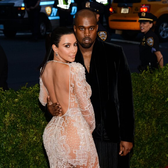 Kim Kardashian son mari Kanye West - Soirée Costume Institute Gala 2015 (Met Ball) au Metropolitan Museum célébrant l'ouverture de Chine: à travers le miroir à New York, le 4 mai 2015.