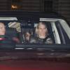 Mike Tindall et Zara Phillips quittant Buckingham Palace avec leur fille Mia après le repas de Noël familial organisé par la reine Elizabeth II, le 16 décembre 2015 à Londres.