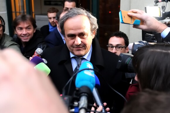 Michel Platini quitte le Tribunal Arbitral du Sport (TAS) à Lausanne le 8 décembre 2015 © Raphael Dufour