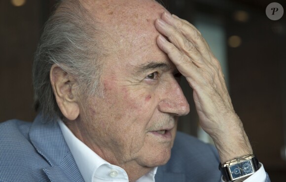 Sepp Blatter lors d'une interview avec le journal Itar Tass à Zurich le 26 octobre 2015