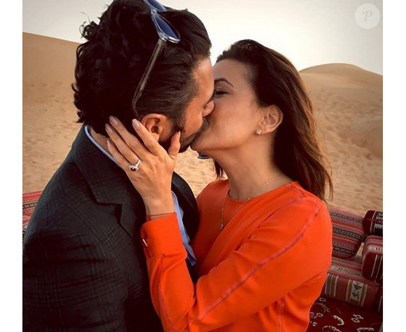 Eva Longoria et son fiancé Jose Antonio Baston / photo postée sur le compte Instagram de l'actrice au mois de décembre 2015.