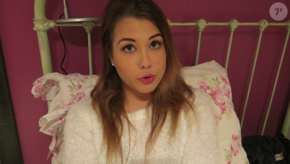 EnjoyPhoenix, très émue, annonce sa rupture avec WaRTeK après un an d'amour. Le 22/12/15