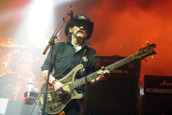 Lemmy Kilmister - Le groupe Motörhead en concert à Hambourg. Le 9 décembre 2015.