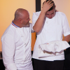 Charles Gantois félicité par Philippe Etchebest dans Objectif Top Chef 2016 (la finale), le vendredi 1er janvier 2016 sur M6.
