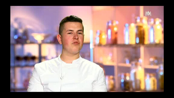 Charles Gantois découvre qu'il remporte Objectif Top Chef, et intègre le casting finale de Top Chef 2016.