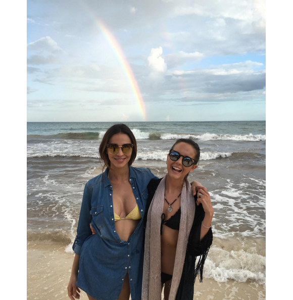 La belle Leila Ben Khalifa en vacances au Mexique. Elle a passé le Nouvel An 2015, sans Aymeric, à Tulum.