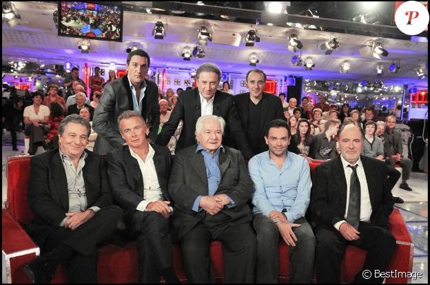Michel Delpech et Michel Galabru chez Michel Drucker avec Dany Brillant, Elie Semoun, Christian Clavier, Franck Dubosc et Yann Moix - Vivement Dimanche, octobre 2009.