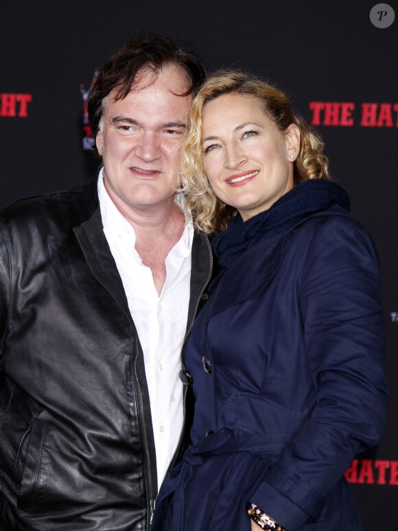 Quentin Tarantino, Zoe Bell - Quentin Tarantino laisse ses empreintes dans le ciment hollywoodien au TCL Chinese Theater à Hollywood, le 5 janvier 2016